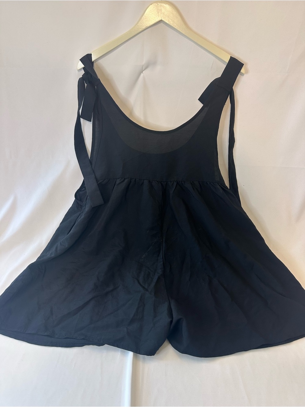 Black Tie-Shoulder  SHEIN Women’s Size Large Brand New Black Lightweight Romper